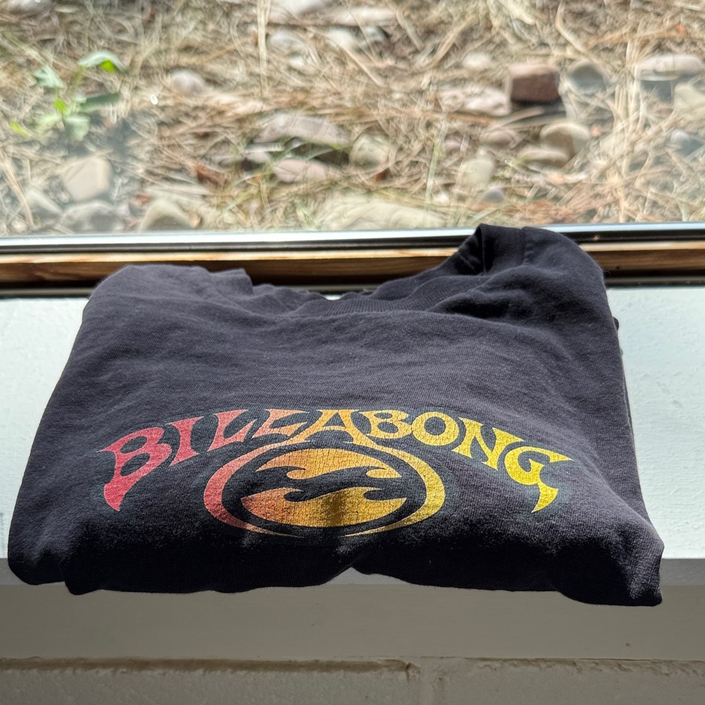 Billabong Black Cropped Tee with Red and Yellow Logo